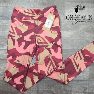 Umbro Pink Camo Leggings Size M